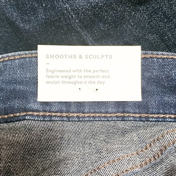 Universal Thread New midnight blue mid rise Bermuda denim shorts size 26W - Picture 10 of 14